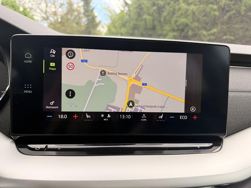 Škoda Octavia 1,4 TSI DSG Phev, Style - fotka 10 z 14