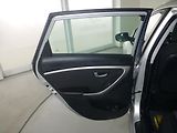 Hyundai i30 (2013) 1,6CRDI*ALU**VYHŘ.SED***KAMERA - náhled 13