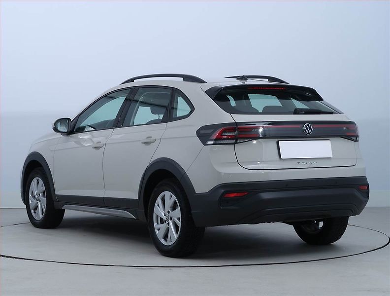 Volkswagen Taigo (2022) Life 1.0 TSI - fotka 4 z 19