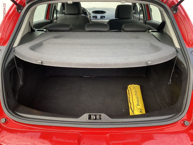 Renault Mégane (2012) 1.6i, ČR, AC, temp, STK1/28 - fotka 7 z 16