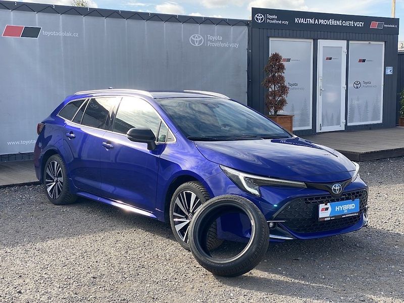 Toyota Corolla 1.8HEV, ČR, Style, DPH - fotka 1 z 14
