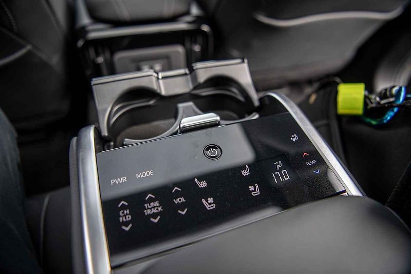 Auto na vodíkový pohon Toyota Mirai druhé generace, 18. května 2023, Ostrava.