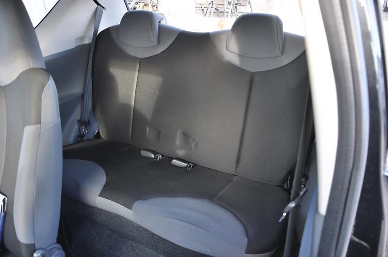 Peugeot 107 1.0i 50kW - fotka 7 z 15