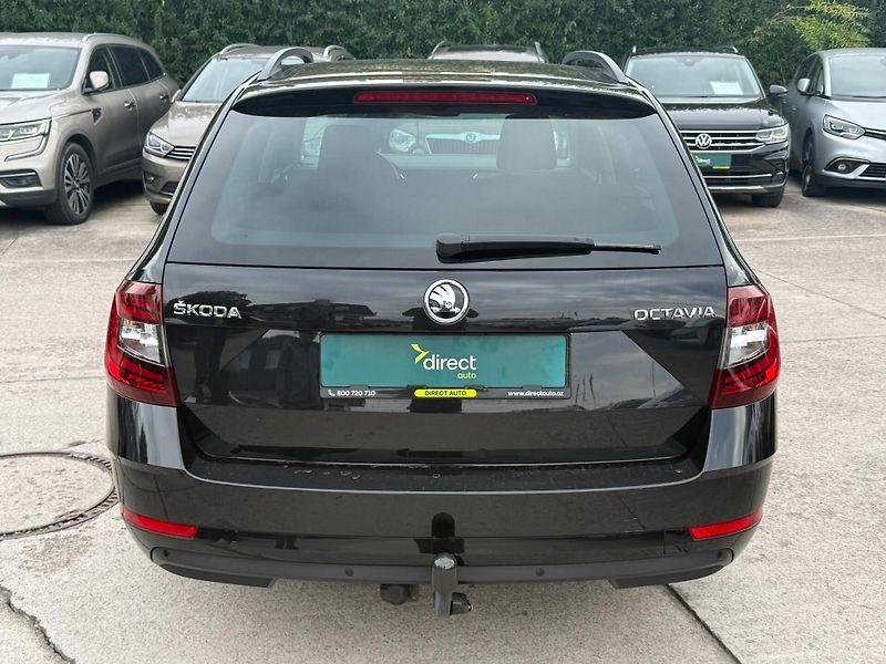 Škoda Octavia - fotka 10 z 11