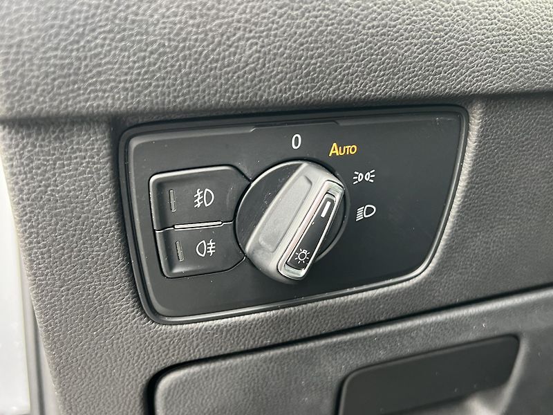 Volkswagen Passat (2023) 2.0TDI 147kW 4X4 DSG TAŽNÉ  - fotka 18 z 27