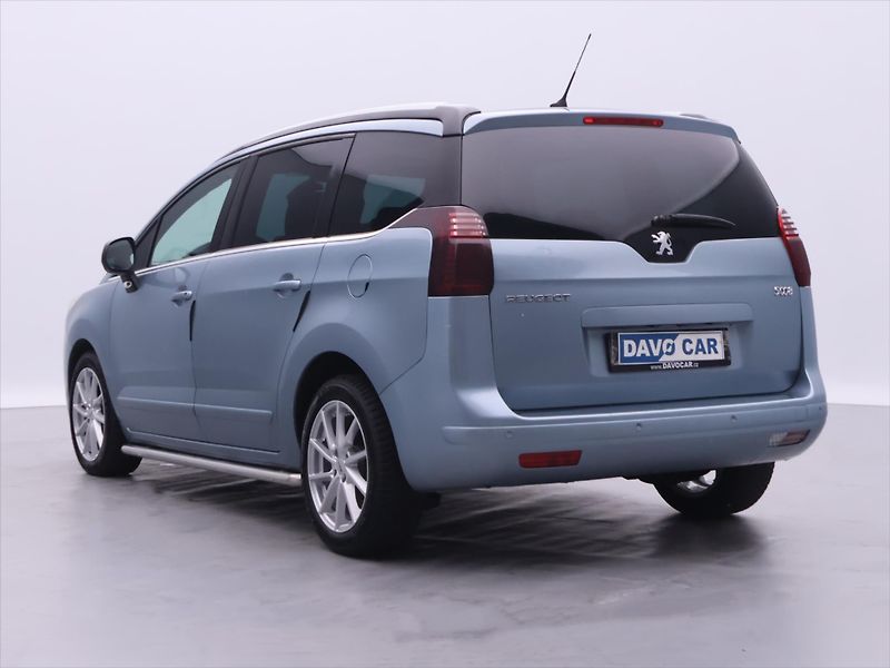 Peugeot 5008 2,0 HDI 110kW CZ Panorama - fotka 5 z 34