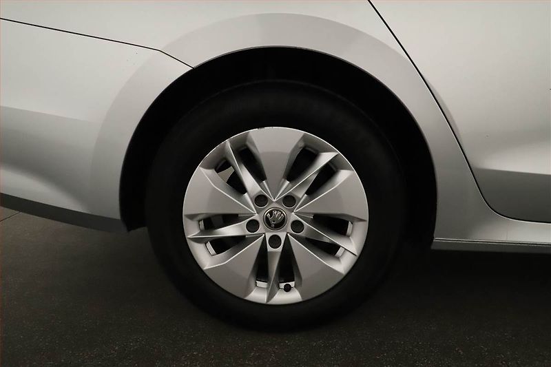 Škoda Octavia (2022) Ambition 2.0 TDI, ČR,1.maj - fotka 11 z 14