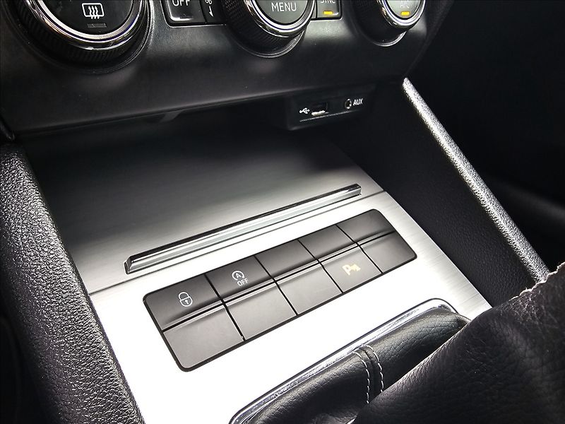 Škoda Octavia III 2,0TDi 110KW Edition + - fotka 21 z 46