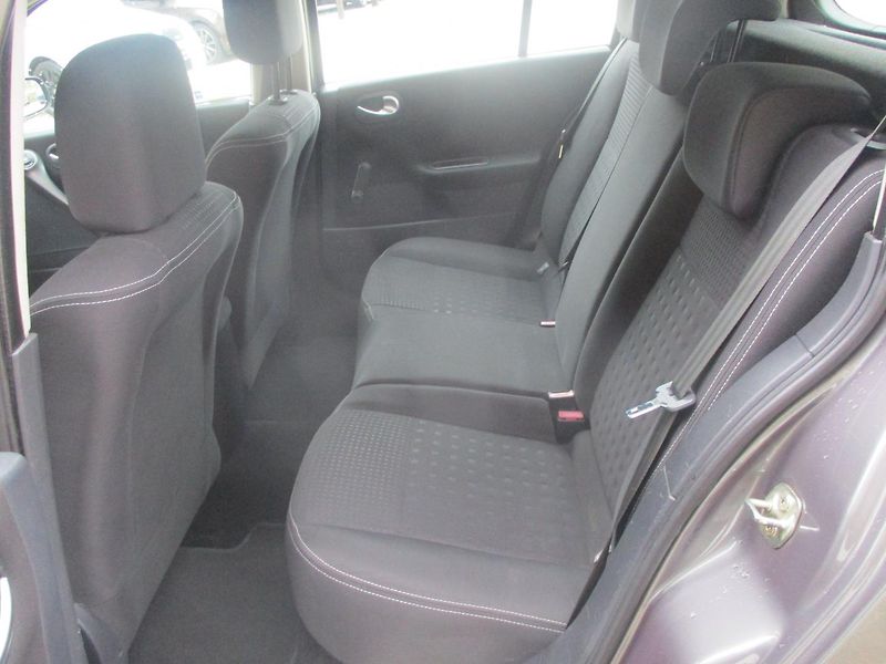 Renault Mégane 1.6i KLIMA - fotka 11 z 24