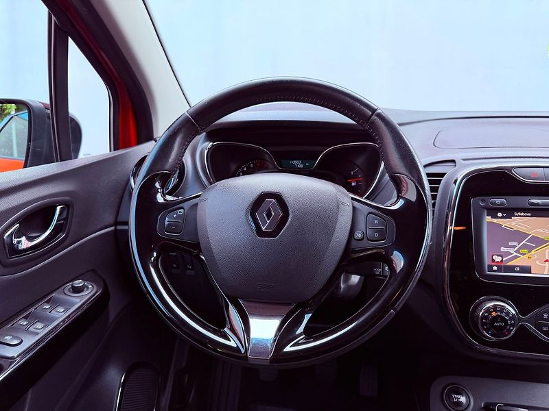 Renault Captur 0.9 TCe Intens, ČR, Serviska - fotka 17 z 25