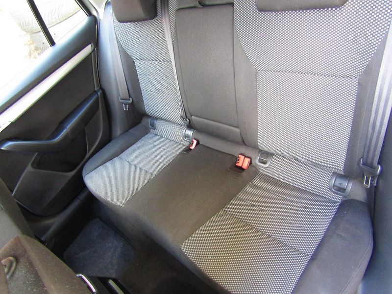 Škoda Octavia (2014) 1.6 TDI 77kW - fotka 23 z 40