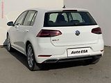 Volkswagen Golf (2017) 1.5TSi, Highline, LED, šíbr - náhled 6