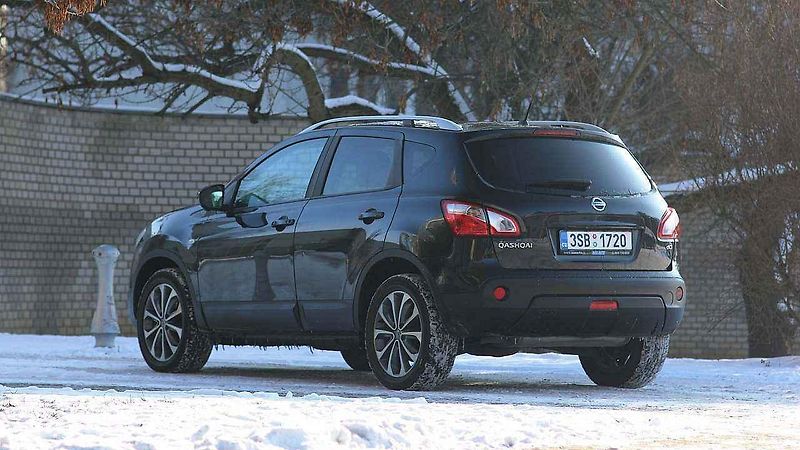 Škoda Yeti a Nissan Qashqai.