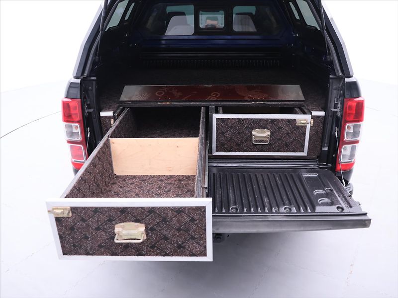 Ford Ranger 3,2 TDCi Aut. Wildtrak DPH - fotka 9 z 35