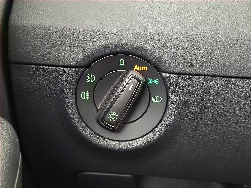 Škoda Octavia (2018) Style 1.8 TSI, Automat - fotka 18 z 19