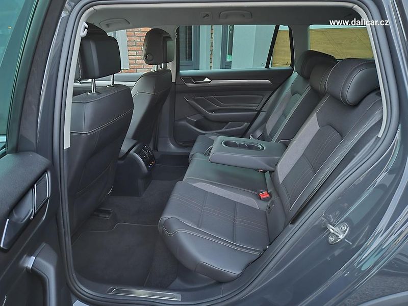 Volkswagen Passat Variant (2021) 2.0TDI 147kW ALLTRACK DSG 4X4 - fotka 43 z 56