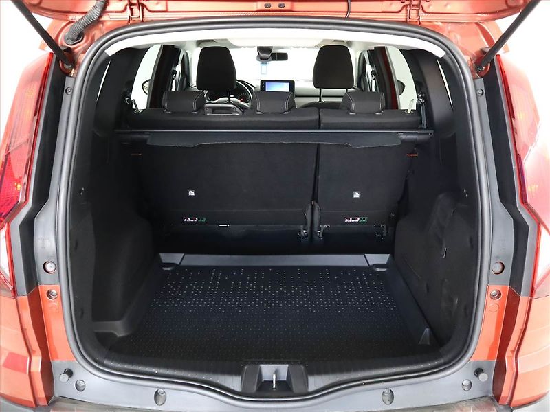 Dacia Jogger (2022) Extreme 1.0 TCe LPG, LPG, ČR - fotka 11 z 14