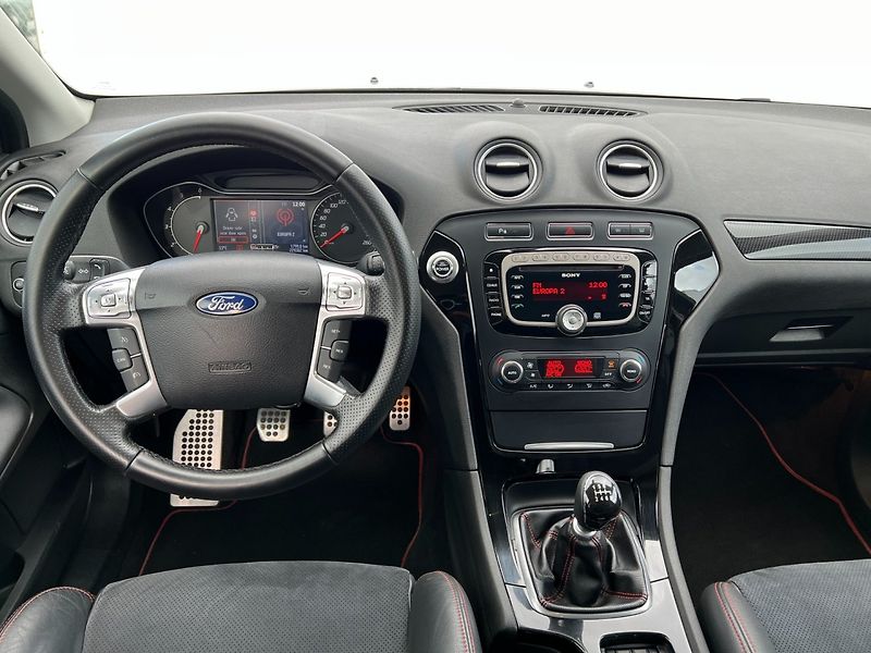 Ford Mondeo (2012) 2.2TDCi 147KW! ST-line! - fotka 14 z 34