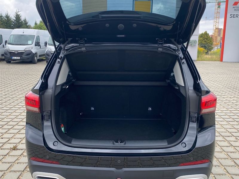 MG ZS (2026) 1,5 Hybrid+ EMOTION - fotka 9 z 31