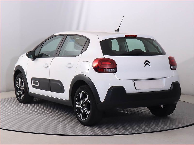 Citroën C3 (2023) 1.2 PureTech, Tempomat - fotka 4 z 19