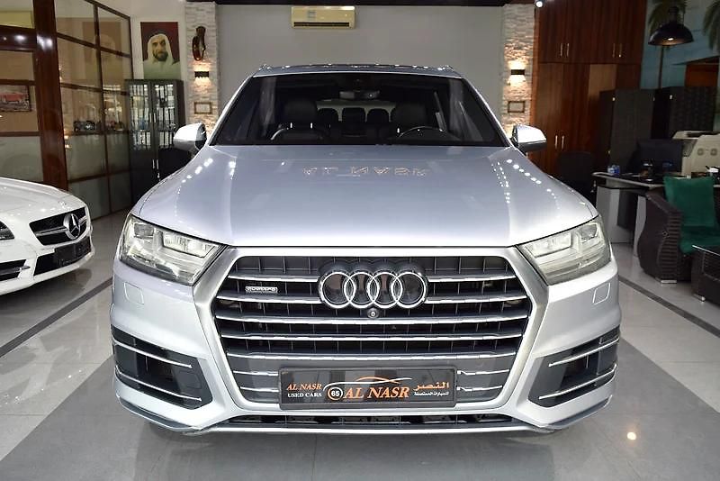 Audi Q7 (2016) Velké prémiové SUV - fotka 4 z 17