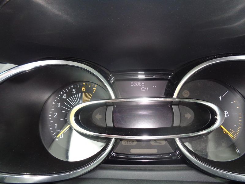 Renault Clio 0,9 0.9 TCI - fotka 13 z 15