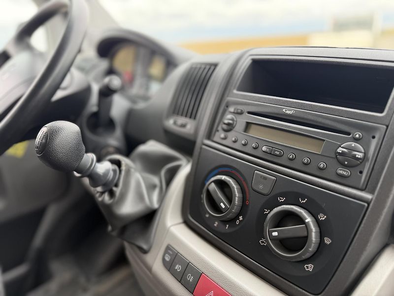 Peugeot Boxer (2010) 3.0 HDi novy sklápěč 159000km  - fotka 9 z 16