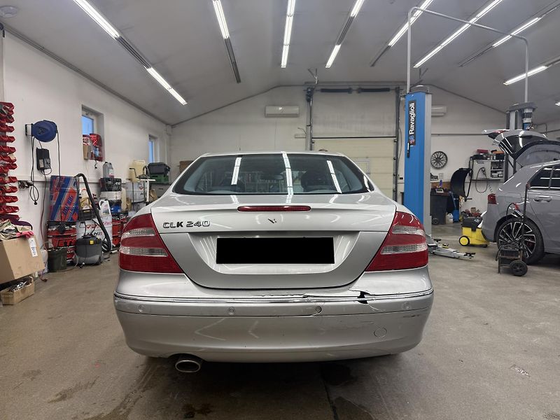 Mercedes-Benz CLK 240 Avantgarde  - fotka 5 z 18