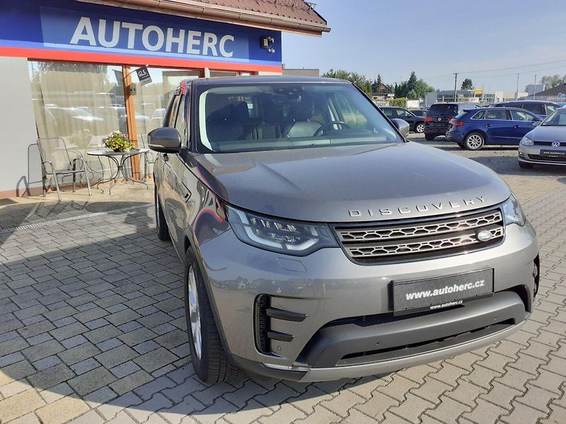 Land Rover Discovery (2019) 3.0 TD 6V 4x4 7MÍST . - fotka 2 z 33