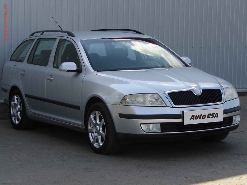 Škoda Octavia (2008) 2.0 FSi, 2.maj,ČR, servis - fotografie inzerátu