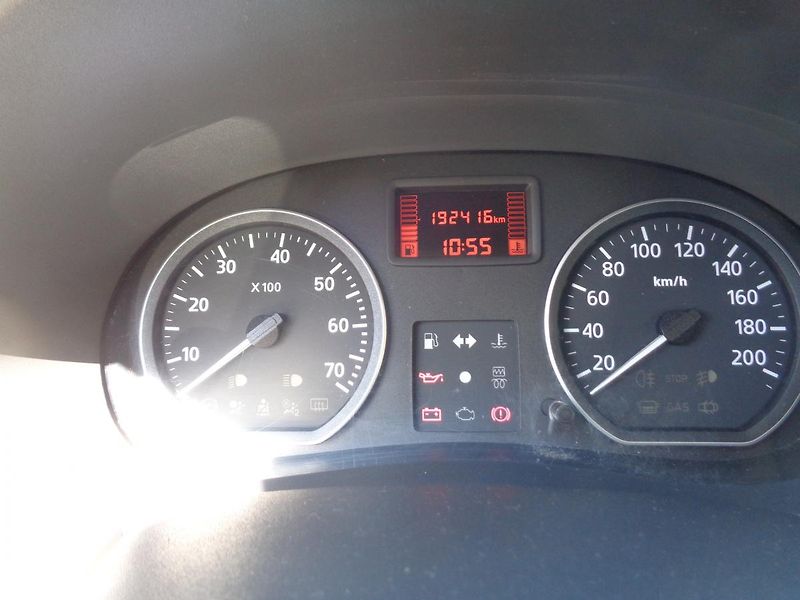 Dacia Sandero 1,4 - fotka 8 z 13