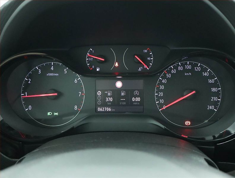 Opel Corsa (2023) 1.2 Turbo, Navi, Tempomat - fotka 11 z 16