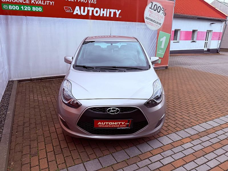 Hyundai ix20 1.6 Comfort, Navi, AutoAC - fotka 2 z 26