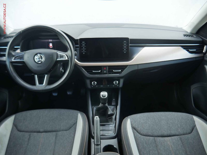 Škoda Scala (2020) 1.0TSi, ČR, Style, LED - fotka 8 z 16
