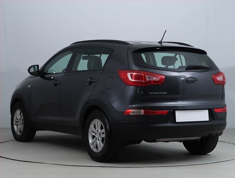 Kia Sportage (2011) 1.6 GDI, Tempomat - fotka 4 z 15