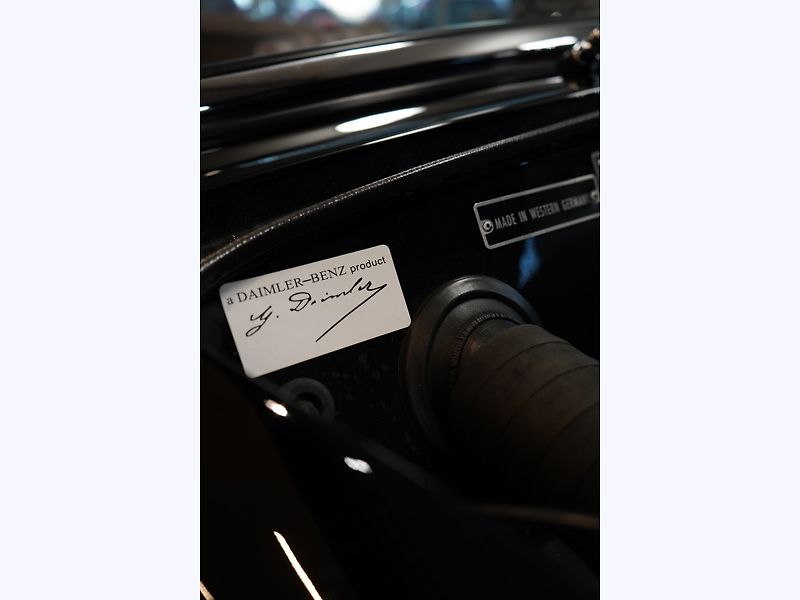 Mercedes-Benz 190 SL (W121) - fotka 11 z 14