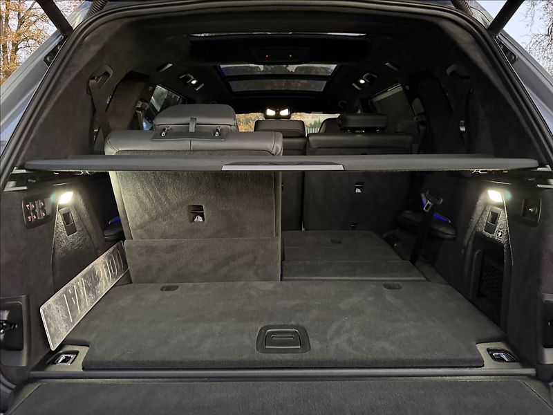 BMW X7 40d Msport X-drive - fotka 40 z 43