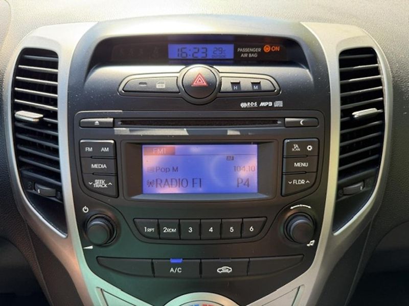 Hyundai ix20 1,4i, koupeno v ČR - fotka 24 z 27