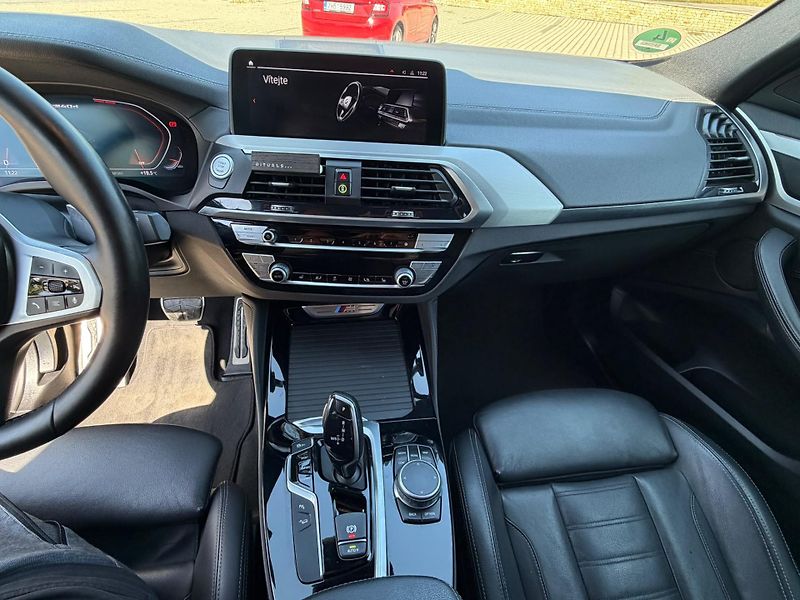BMW X4 M40d xDrive M-PAKET - fotka 14 z 21