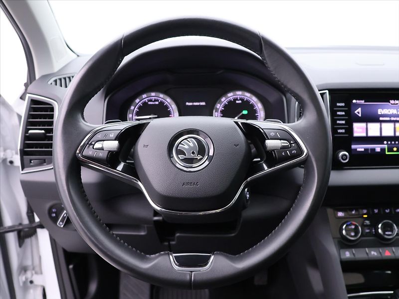Škoda Karoq 2,0 TDI 85kW DSG Style CZ DPH - fotka 19 z 41