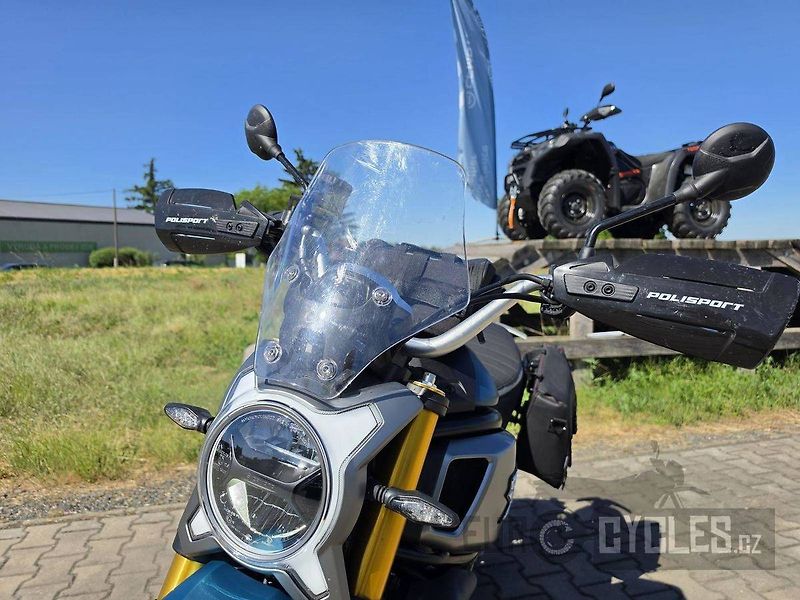 CFMOTO 700 CL-X Adventure (2024) - fotka 17 z 18