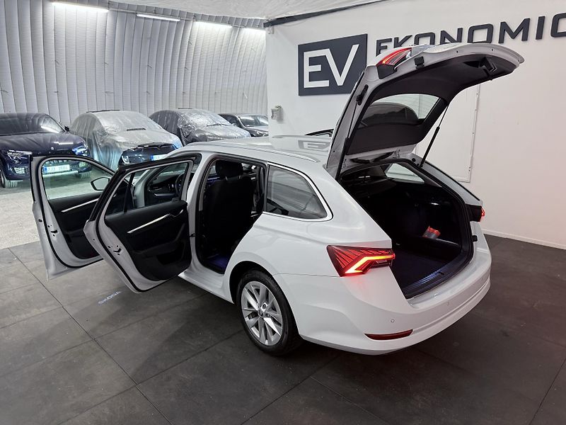 Škoda Octavia (2023) 2.0 Tdi, Style.ČR,ACC,LED - fotka 12 z 45