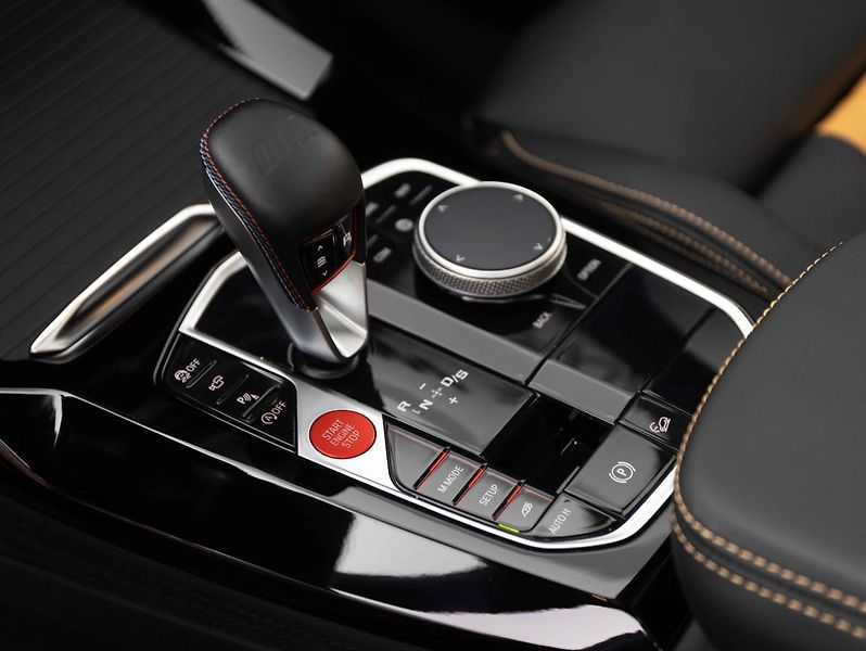 BMW X4 M - fotka 15 z 22