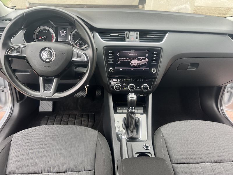 Škoda Octavia 1.5TSI 110KW,STYLE,DSG,ALU,DPH - fotka 33 z 43