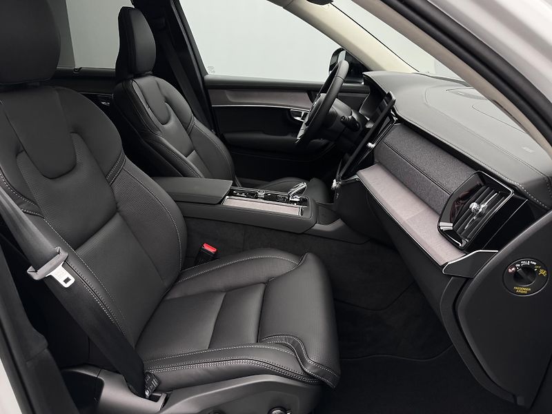 Volvo XC90 (2026) T8 AWD RECHARGE ULTRA DARK 7m - fotka 27 z 28