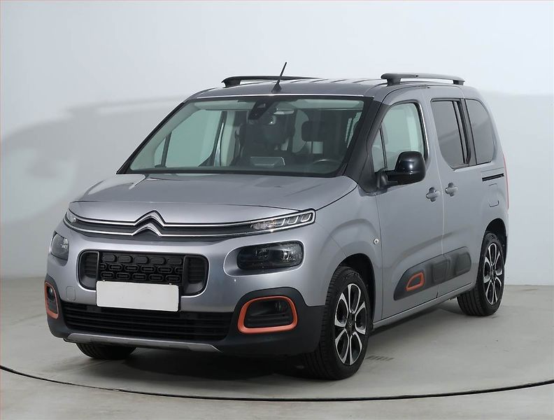 Citroën Berlingo (2020) Feel 1.5 BlueHDi, 5Míst, ČR - fotka 2 z 22