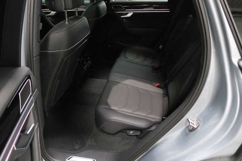 Volkswagen Touareg (2026) NEW Final Edition R Line 210kW - fotka 43 z 50