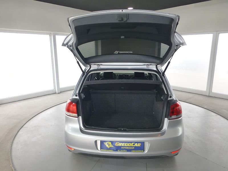 Volkswagen Golf (2009) 1,4I**DIGIKLIMA** - fotka 22 z 24