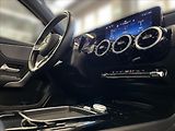Mercedes-Benz Třídy A 180 Progressive Line - náhled 16