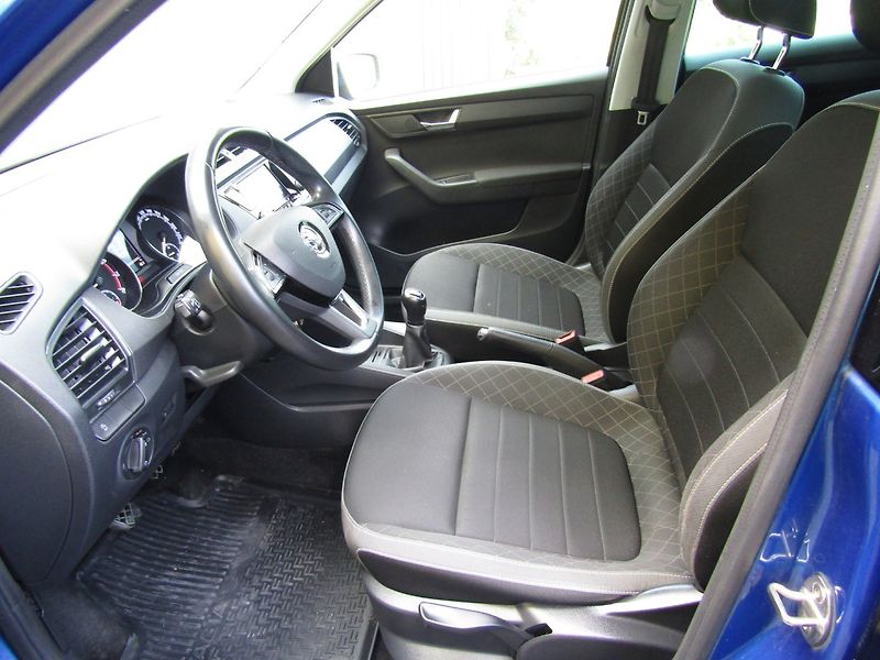 Škoda Fabia (2020) 1.0 TSI 81kW 6kv. TOP QUALITY - fotka 19 z 40